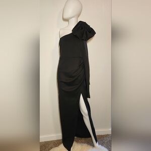 Showpo Black One Shoulder Gown Dress With Statement Bow & High Slit Size 8